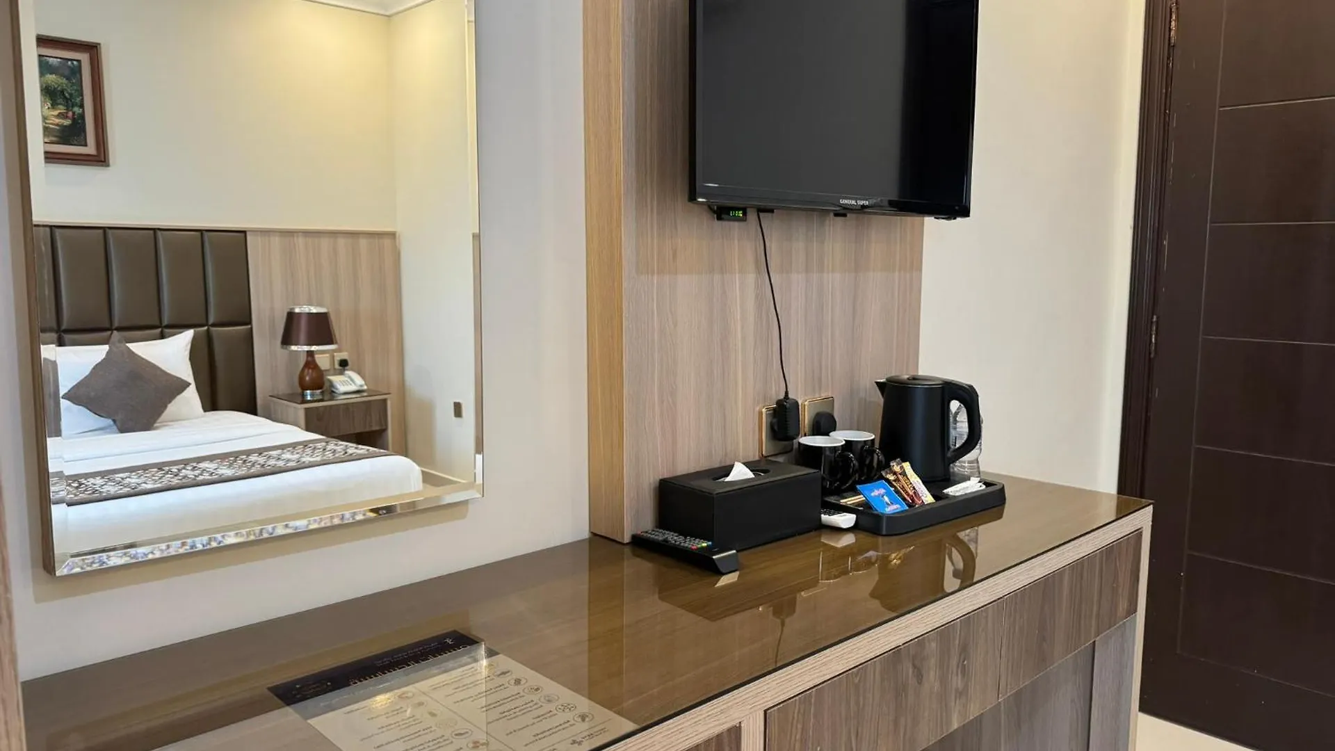 Primotel Suites As Salamah Jeddah Hotel
