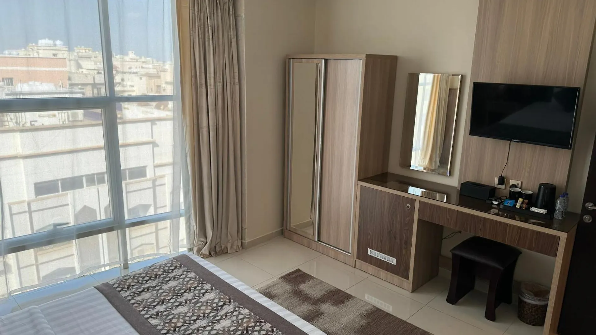 Primotel Suites As Salamah Jeddah Hotel